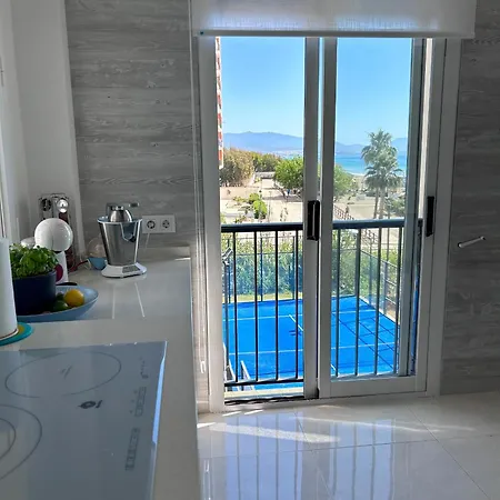 Luxurious 3 Bedroom Beachfront Apartment Manilva