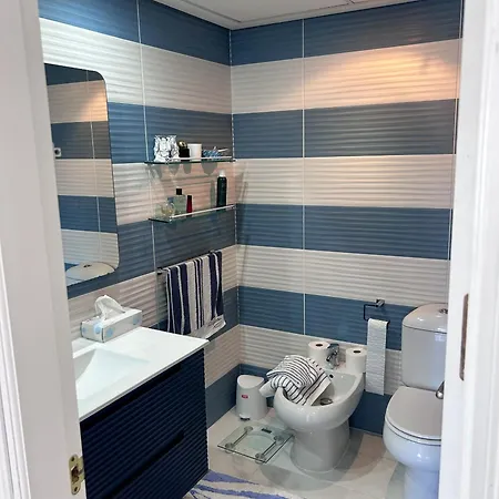 Luxurious 3 Bedroom Beachfront *